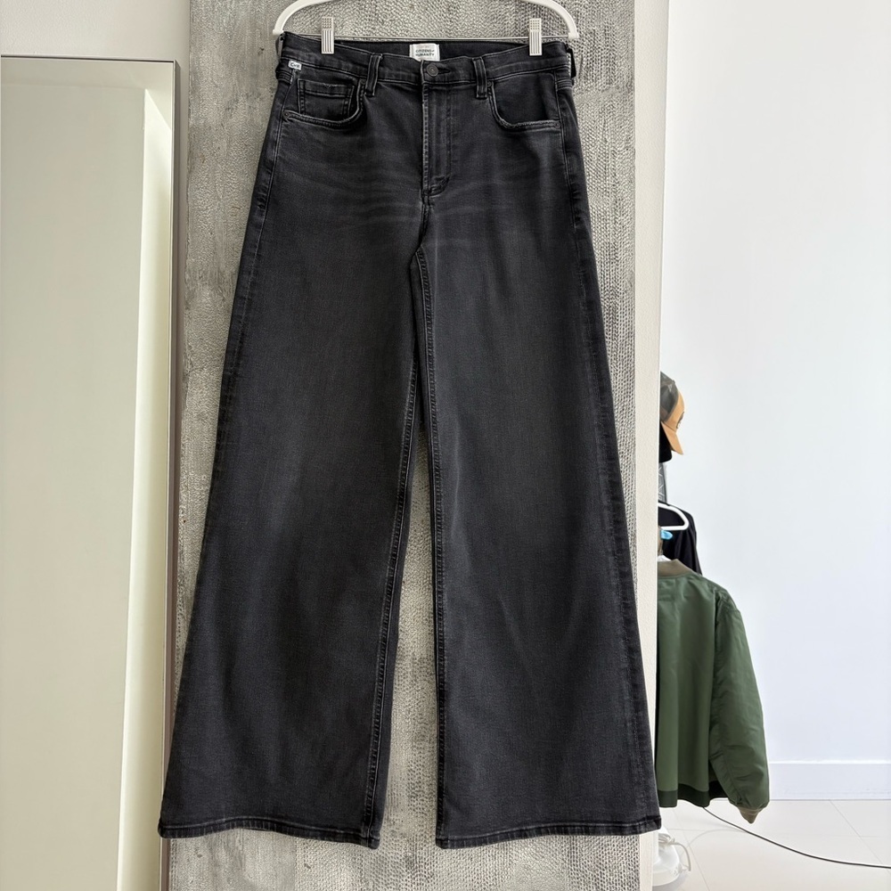 Citizens Of Humanity Loli Wide-Leg Jeans - Picture 2 of 11